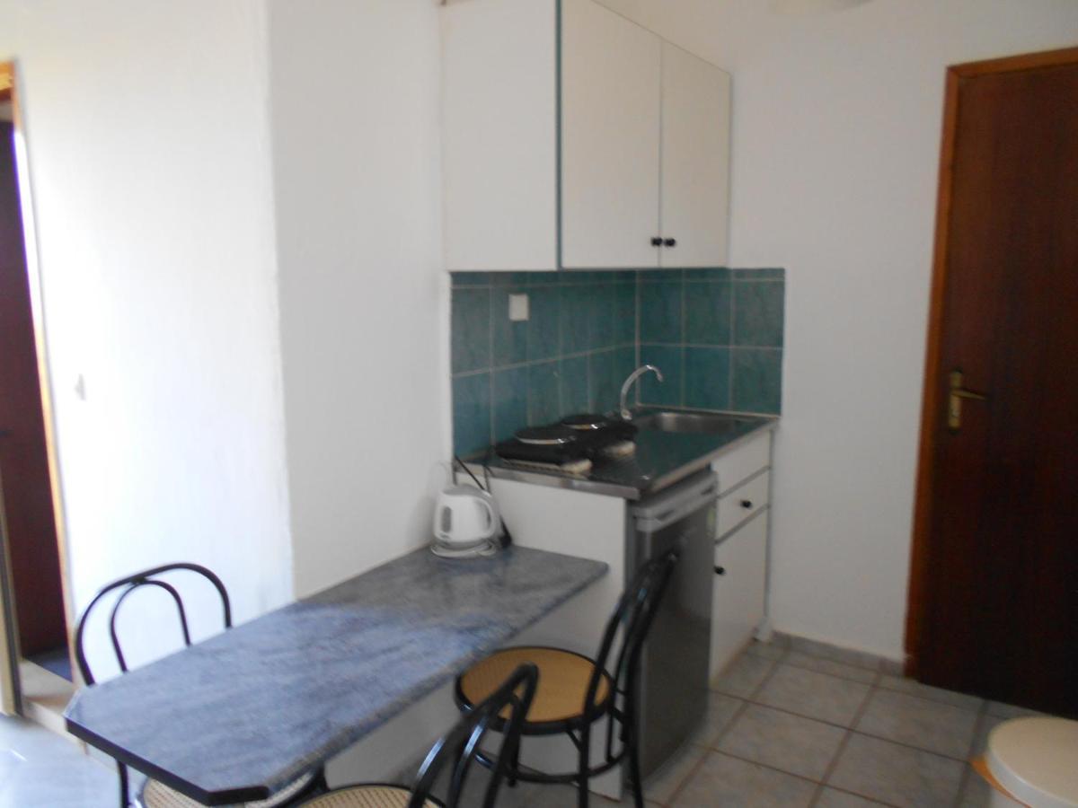 Ilissos Apartments Stalida Esterno foto